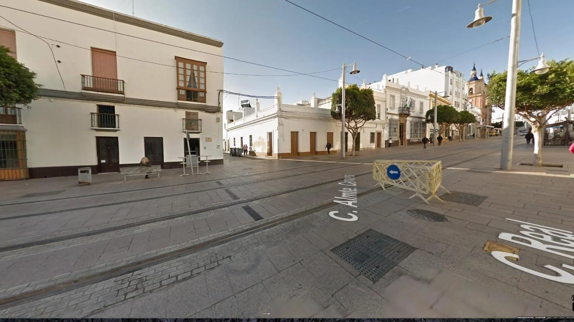 Casa Cervera San Fernando 0*,